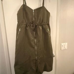 Elegant Olive Green Zip-Front Midi Dress